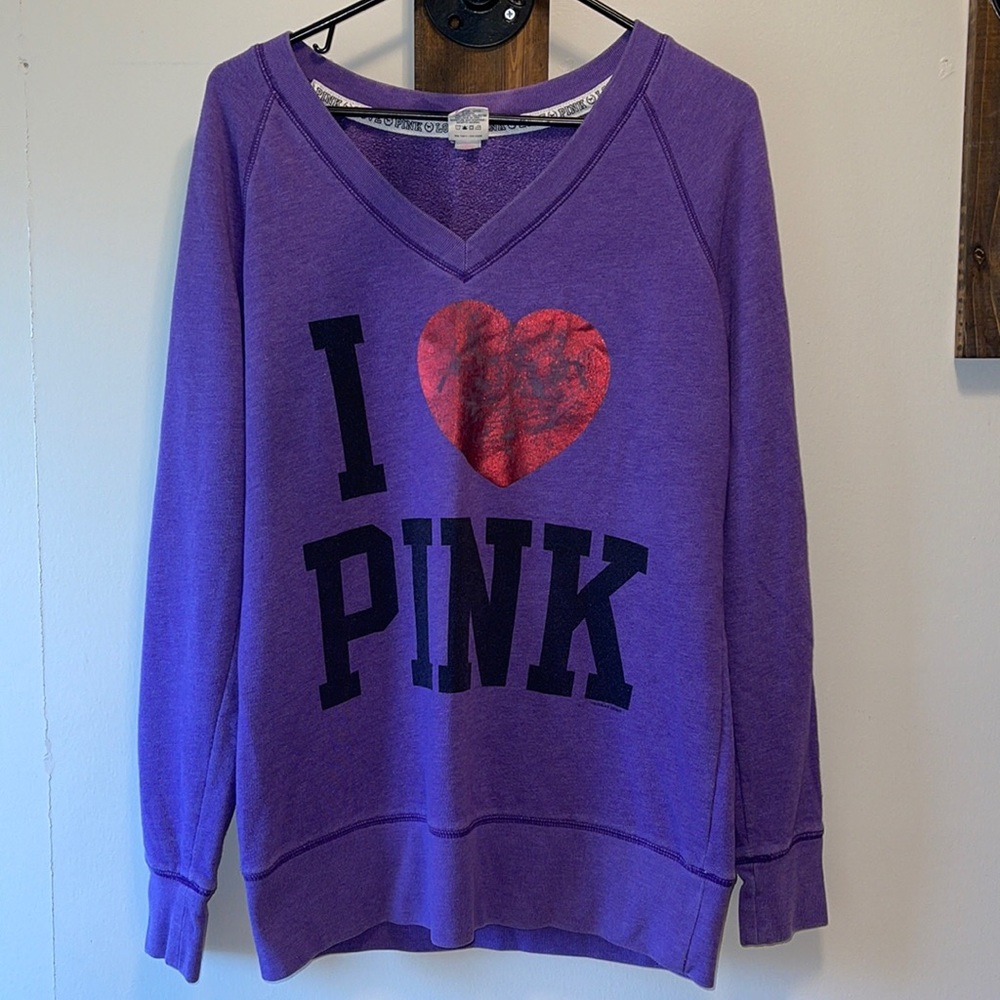 Victoria’s Secret I heart‎ Pink Sweatshirt sz small